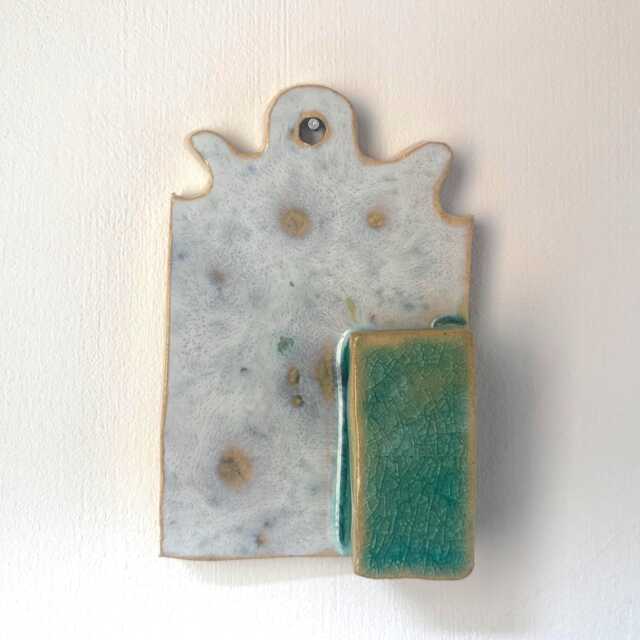 Ceramic Wall Hanging With Box For Flowers - image 1