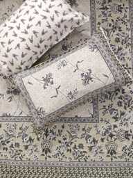 Floral Printed Cotton Flat/Fitted Double Bedsheet With 2 Reversible Pillow Covers, Pure Bedding Set, Queen Set On Sale - thumbnail 1