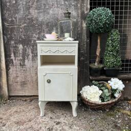 French Rococo Style Vintage Grey Painted Hand Pot Cupboard Bedside Table
