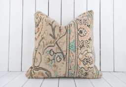 Vintage Turkish Kilim Pillow Cover, Handmade Anatolian Throw - 20x20 Inch - thumbnail 1