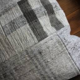 50cm - 20Inch Vintage Kilim Patchwork Cushion Cover Handwoven - Modern Assembly White Cream Grey Checks - thumbnail 3