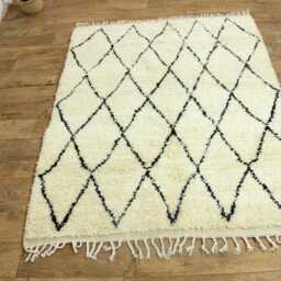 Beniourain Handmade Moroccan Wool Rug Steel White Tufted Berber Rug - thumbnail 2