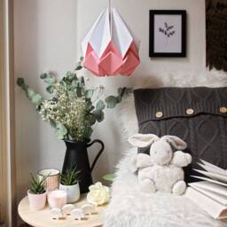 Last Items - Origami Lampshade in White & Light Pink Paper, Medium Size - thumbnail 3