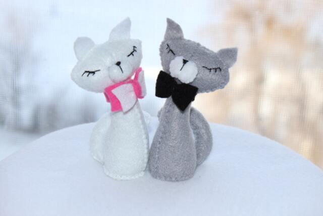 Cat Toys Couples Gift Set Felt Miniature Animals Toy Cat Figures Cheap Valentine Day Tiny Mini Lover Gifts For Mom - image 1