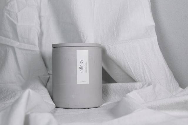 Infinity Concrete Candle Endless Soy Wax Candle, Modern Industrial Decor, Minimalist Interior - 8.4 Oz - image 1