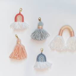 Mini Pink & Cream Rainbow Fiber Wall Hanging/Handmade Macrame - thumbnail 4