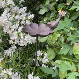 Bird Feeder Flower Stake - Dish Table Birdbath Cast Iron Garden Gift Ornament - thumbnail 4