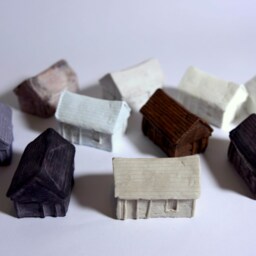 Small House Sculpture - thumbnail 3
