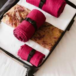Linen Waffle Travel Towel - Lightweight & Soft Raspberry Red/Berry Toned - thumbnail 2