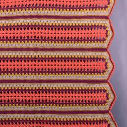 Merino Wool Crochet Knee Rug/Throw - thumbnail 3