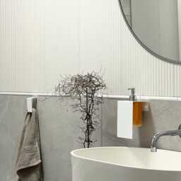White Stainless Steel Soap Dispenser, Modern Bathroom Accessory, Liquid Bottle Holders, Sapo - thumbnail 3