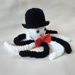 Crochet Octopus - thumbnail 3