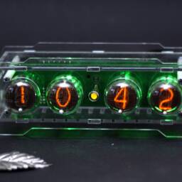Vintage In-4 Nixie Clock Adjustable Green Backlight, Acrylic Case - thumbnail 4