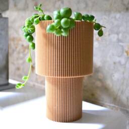 "Tall Wood Planter ""Pedestal" - thumbnail 2