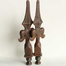 Iron Fleur De Lis Lamp Finials On Distressed Bronze Tone Hardware - A Matching Pair - thumbnail 4