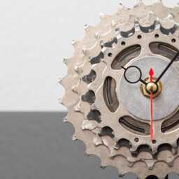 Bicycle Industrial Clock, Modern Metal Bike Steampunk Desk Clock Gift For Cyclist Or Mechanical Engineer - thumbnail 3