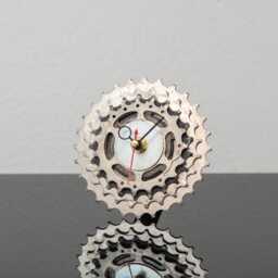 Bicycle Industrial Clock, Modern Metal Bike Steampunk Desk Clock Gift For Cyclist Or Mechanical Engineer - thumbnail 2