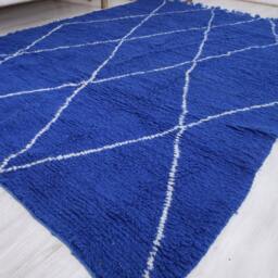 Moroccan Rug, 6x9 Ft Beni Ouarain Fabulous Bleu & White Berber Rug - thumbnail 3