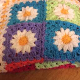 Rainbow Daisy Design Crochet Blanket - thumbnail 4