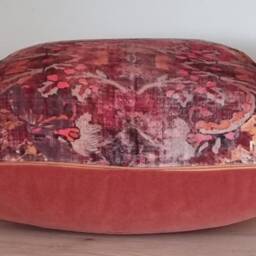 Linwood Omega Prints Genie Terracotta & Velvet Cushion Cover 43x43 cm - thumbnail 2