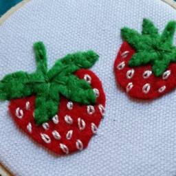 strawberry Wall Hanging. Cute Fruit Decor in Embroidery Hoop - thumbnail 4
