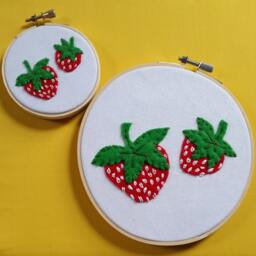 strawberry Wall Hanging. Cute Fruit Decor in Embroidery Hoop - thumbnail 3