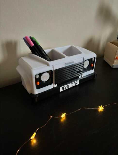 Land Rover Defender Classic Inspired Personalised Desk Organiser - Gifts, Pen Pot - image 1