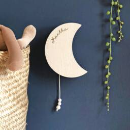 Wooden Musical Moon Name Wall Hanging - Pull String Music Box New Baby Or Christening Gift Engraved Solid Oak Worldwide Shipping