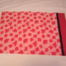 Canadian Pillow Case - Gift Maple Leaf Standard - thumbnail 3