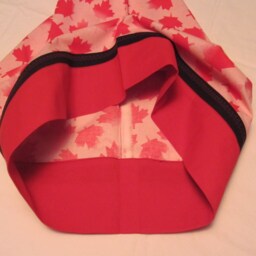 Canadian Pillow Case - Gift Maple Leaf Standard - thumbnail 4