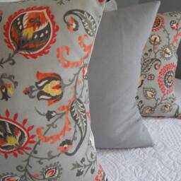 Floral Print Pillow Cover Cotton Toss Pillow, Spring/Summer Decor - thumbnail 3