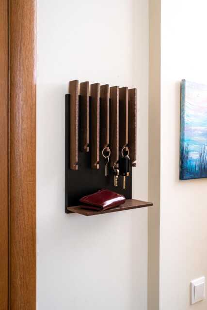 Modern Walnut Entryway Key Holder Oak & Mdf Wall Organizer - image 1