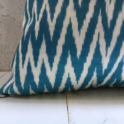 Silk Ikat Pillow Cover 24x24, Handwoven Decorative Cushion - thumbnail 3