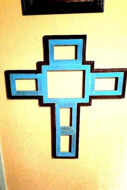 Cross 6 Frame Picture