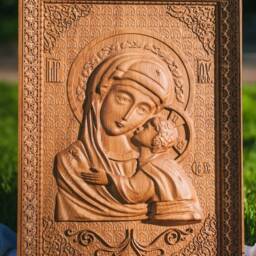 Virgin Mary Wooden Carved Icon Personalized Christian Wall Art, Tax Free - thumbnail 3