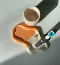 1, 2 Or 3 Electric Toothbrush Holder, Terrazzo Orange Cloud-Shaped Bathroom Organizer - thumbnail 1