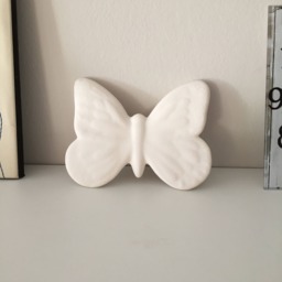 Ceramic Butterfly On Wall Ready To Paint Bisque Home Decorations Kids Painting Birthday Presents Unpainted Figurines Handmade Art Sculptures