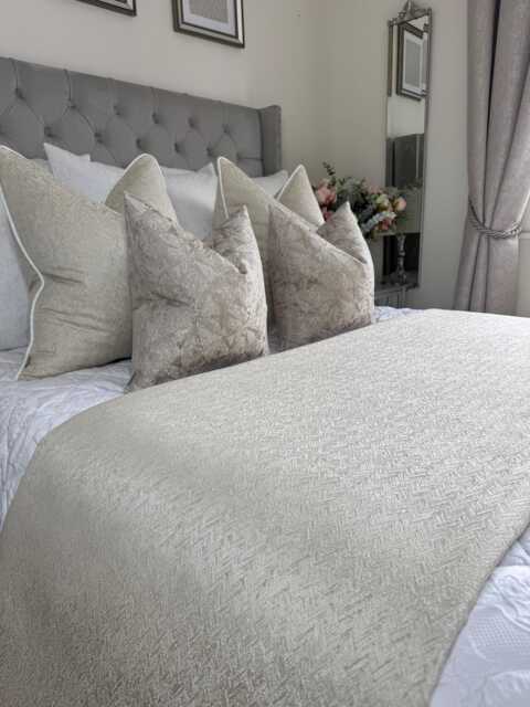 Luxury Cream Bed Runner, Scarf Throw Blanket Comforter Bedspread For Double King & Super Size Bed, Bedding, Bella - image 1