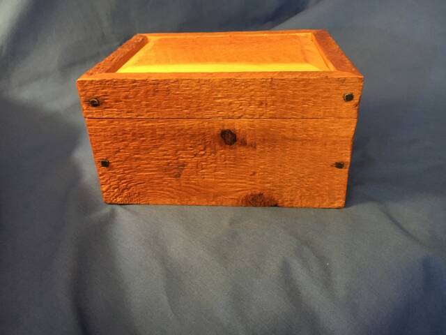 Rustic Jewlery Treasure Keepsake Chest Box Antique Wood Nails Anrtique Kepsake - image 1