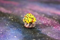 Earthy Friend Cupcake, Glass Miniature, Fairy Garden, Cupcake Decor, Succulent Terrarium Miniature