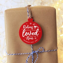 Robins Appear When Loved Ones Are Near, Personalised Red Acrylic Bauble, Memorial Christmas Decoration, Remembrance Tree Ornament - thumbnail 3