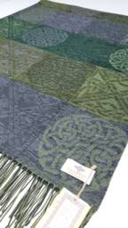 Calzeat Made in Scotland Jacquard Woven Celtic Knot Loudoun Throw - thumbnail 1