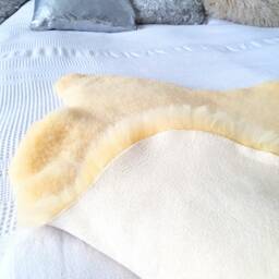 Natural Sheepskin Rug Medical Grade Lambskin Throw, Authentic Pelt - thumbnail 3