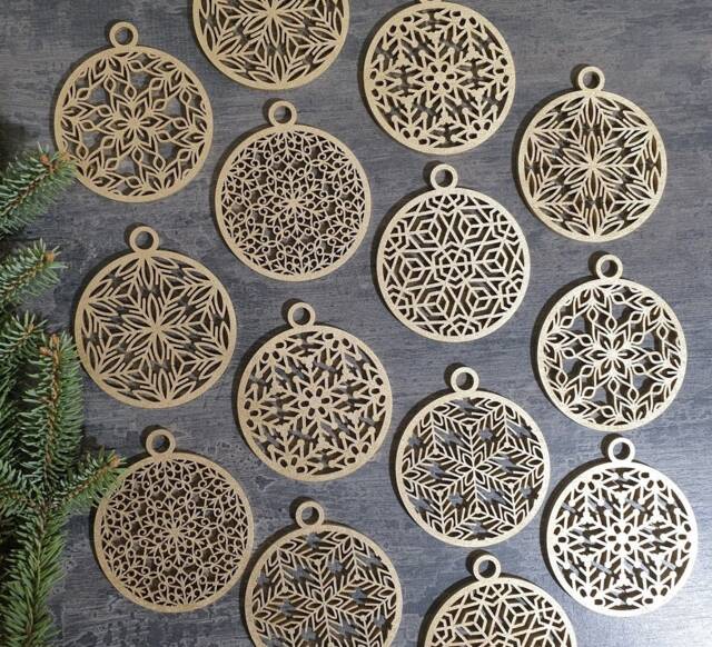 Christmas Baubles 3 in Or 4 Wood Snowflake Wood Ornaments 12 Pack Style Mix Set Tree Decor - image 1