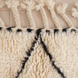 Authentic Moroccan Rug, Handmade Wool Rug - thumbnail 4