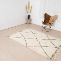 Authentic Moroccan Rug, Handmade Wool Rug - thumbnail 2