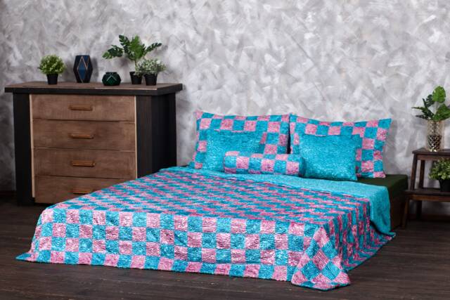 Luxury Faux Fur Bed Set Aquamarine & Quartz Patchwork - image 1