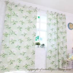 White Flower Cotton Curtain Panel, Green Leaf Design, Nursery Decor - thumbnail 2