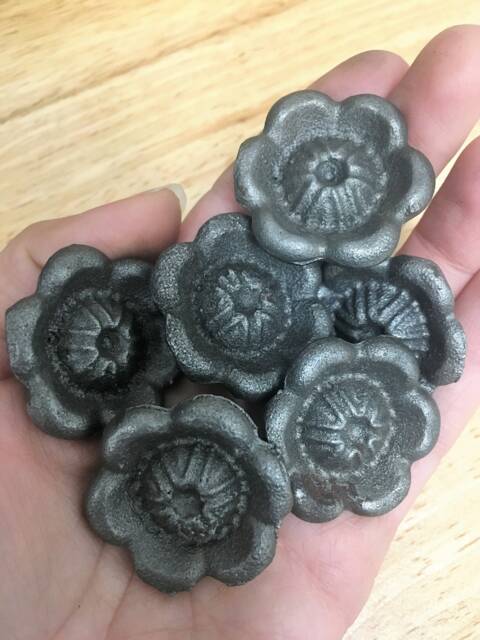 Pack Of 3 - Small Cast Iron Flowers, Heavy, Stackable, Steel Rosettes, Heavy Metal Iron Petal Paper Weight - image 1
