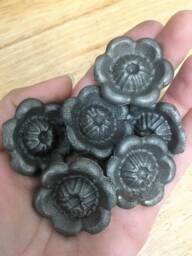 Pack Of 3 - Small Cast Iron Flowers, Heavy, Stackable, Steel Rosettes, Heavy Metal Iron Petal Paper Weight - thumbnail 1